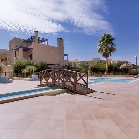 Amazing 2bedroom In Victoria Boulevard Apartament