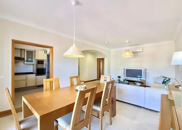 Amazing 2bedroom In Victoria Boulevard Apartamento